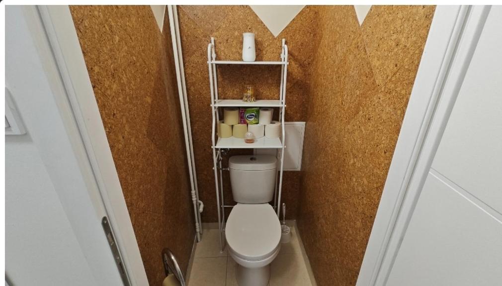 Derkovits Appartman Szombathely Exteriér fotografie
